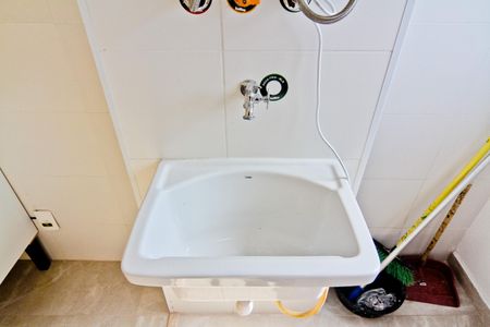Apartamento para alugar com 40m², 2 quartos e sem vaga Apartamento para alugar com 40m², 2 quartos e sem vagaÁrea de Serviço