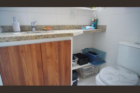 Apartamento à venda com 106m², 3 quartos e 2 vagas Apartamento à venda com 106m², 3 quartos e 2 vagasBanheiro 1 suite