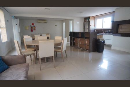 Apartamento à venda com 106m², 3 quartos e 2 vagas Apartamento à venda com 106m², 3 quartos e 2 vagasÁrea comum - Salão de festas