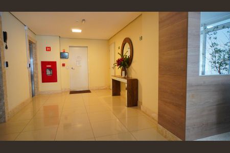 Apartamento à venda com 106m², 3 quartos e 2 vagas Apartamento à venda com 106m², 3 quartos e 2 vagasHall de entrada