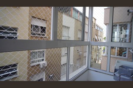 Apartamento à venda com 106m², 3 quartos e 2 vagas Apartamento à venda com 106m², 3 quartos e 2 vagasSacada sala