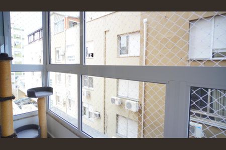 Apartamento à venda com 106m², 3 quartos e 2 vagas Apartamento à venda com 106m², 3 quartos e 2 vagasSacada sala