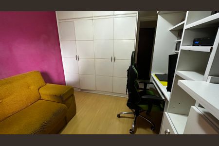 Casa de condomínio à venda com 400m², 4 quartos e 3 vagas Casa de condomínio à venda com 400m², 4 quartos e 3 vagasQuarto 1