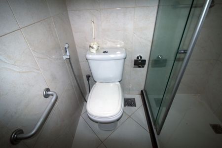 Casa para alugar com 90m², 3 quartos e 2 vagasBanheiro Social