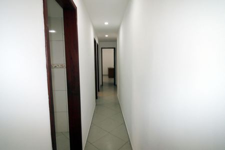 Sala - Corredor de casa para alugar com 3 quartos, 90m² em Penha, Rio de Janeiro