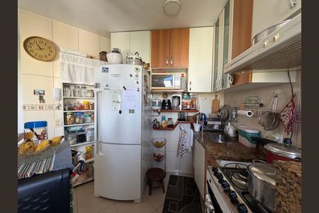 Apartamento à venda com 43m², 2 quartos e 1 vaga Apartamento à venda com 43m², 2 quartos e 1 vagaCozinha