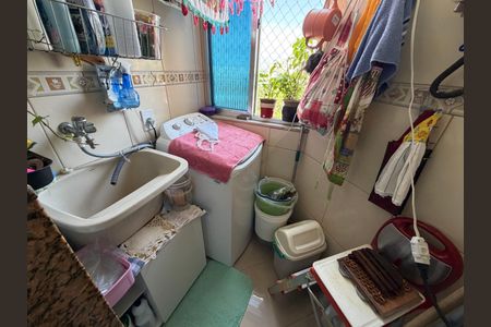 Apartamento à venda com 43m², 2 quartos e 1 vaga Apartamento à venda com 43m², 2 quartos e 1 vagaÁrea de serviço