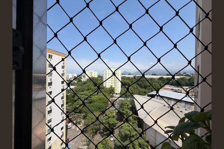 Apartamento à venda com 43m², 2 quartos e 1 vaga Apartamento à venda com 43m², 2 quartos e 1 vagaÁrea de serviço - Vista