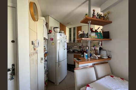 Apartamento à venda com 43m², 2 quartos e 1 vaga Apartamento à venda com 43m², 2 quartos e 1 vagaCozinha