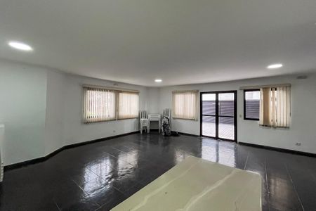 Apartamento à venda com 72m², 3 quartos e 2 vagas Apartamento à venda com 72m², 3 quartos e 2 vagasSalão de Festas