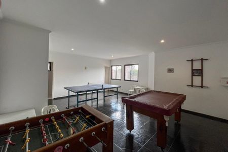 Apartamento à venda com 72m², 3 quartos e 2 vagas Apartamento à venda com 72m², 3 quartos e 2 vagasSalão de jogos