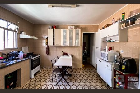 Cozinha  de casa à venda com 1 quarto, 250m² em Jardim Santa Maria, São Paulo