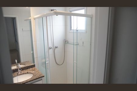 Apartamento à venda com 56m², 2 quartos e 2 vagasBanheiro da Suíte