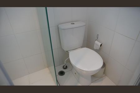 Apartamento à venda com 56m², 2 quartos e 2 vagasBanheiro da Suíte