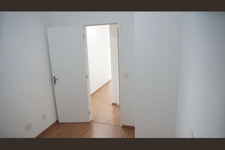 Apartamento à venda com 56m², 2 quartos e 2 vagasQuarto 2