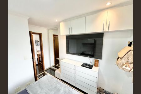 Apartamento à venda com 57m², 2 quartos e 1 vagaQuarto 2