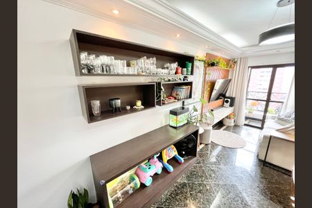 Apartamento à venda com 57m², 2 quartos e 1 vagaSala