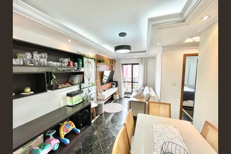 Apartamento à venda com 57m², 2 quartos e 1 vagaSala