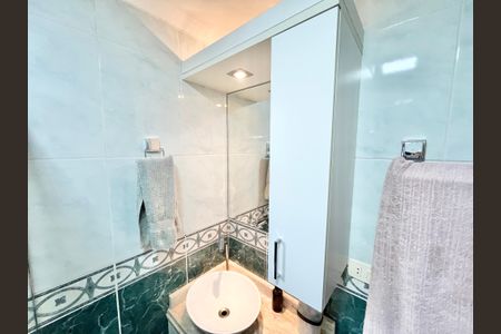 Apartamento à venda com 57m², 2 quartos e 1 vagaBanheiro