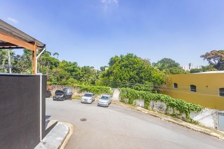 Casa à venda com 274m², 4 quartos e 2 vagas Casa à venda com 274m², 4 quartos e 2 vagasVista da suíte