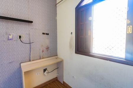 Casa à venda com 274m², 4 quartos e 2 vagas Casa à venda com 274m², 4 quartos e 2 vagasQuarto 3