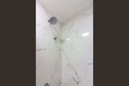 Apartamento à venda com 44m², 2 quartos e 1 vaga Apartamento à venda com 44m², 2 quartos e 1 vagaBanheiro