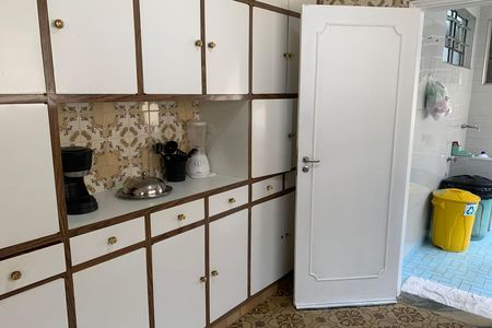Casa para alugar com 210m², 3 quartos e 2 vagas Casa para alugar com 210m², 3 quartos e 2 vagasCozinha