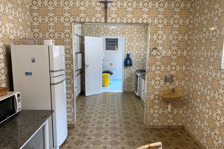 Casa para alugar com 210m², 3 quartos e 2 vagas Casa para alugar com 210m², 3 quartos e 2 vagasCozinha