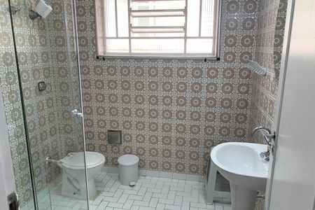 Casa para alugar com 210m², 3 quartos e 2 vagas Casa para alugar com 210m², 3 quartos e 2 vagasBanheiro da Suíte