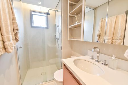 Apartamento à venda com 72m², 2 quartos e 1 vaga Apartamento à venda com 72m², 2 quartos e 1 vagaBanheiro da suíte 2