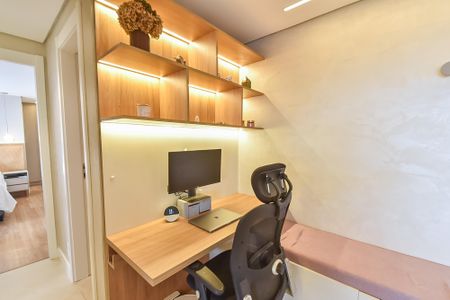 Apartamento à venda com 72m², 2 quartos e 1 vaga Apartamento à venda com 72m², 2 quartos e 1 vagaSala