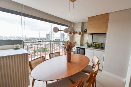 Varanda de apartamento à venda com 2 quartos, 72m² em Vila Dom Pedro I, São Paulo