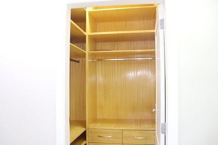 Apartamento para alugar com 110m², 2 quartos e sem vagaCloset