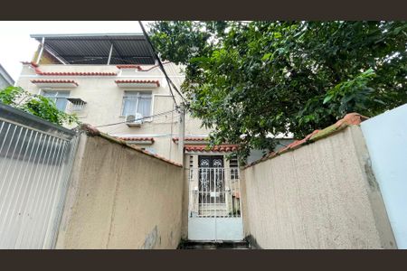 Apartamento à venda com 84m², 2 quartos e sem vagaFachada do bloco