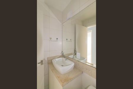 Apartamento à venda com 53m², 2 quartos e 2 vagasBanheiro