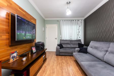 Sala de casa à venda com 2 quartos, 100m² em Vila Carmosina, São Paulo