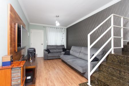 Sala de casa à venda com 2 quartos, 100m² em Vila Carmosina, São Paulo