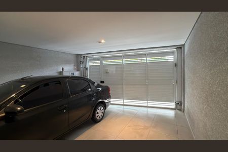 Casa à venda com 204m², 3 quartos e 2 vagasGaragem