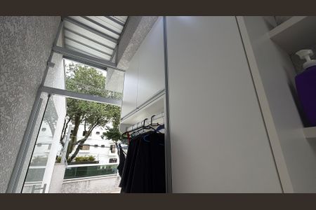 Casa à venda com 204m², 3 quartos e 2 vagasÁrea de Serviço