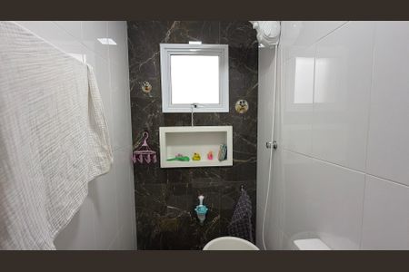 Casa à venda com 204m², 3 quartos e 2 vagasBanheiro da Suíte 2