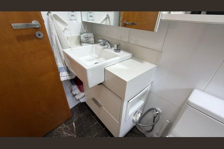 Casa à venda com 204m², 3 quartos e 2 vagasBanheiro da Suíte 3