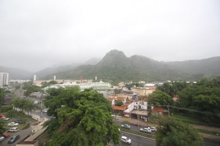 Apartamento à venda com 63m², 3 quartos e 1 vagaQuarto 2 - Vista