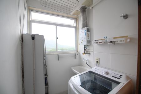 Apartamento à venda com 63m², 3 quartos e 1 vagaÁrea de Serviço