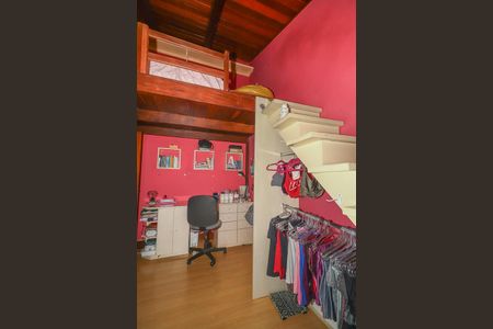 Casa de condomínio à venda com 306m², 5 quartos e 4 vagasQuarto 3 / Mesanino