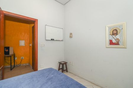 Casa de condomínio à venda com 306m², 5 quartos e 4 vagasQuarto 2