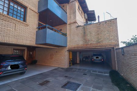 Casa de condomínio à venda com 306m², 5 quartos e 4 vagasFachada