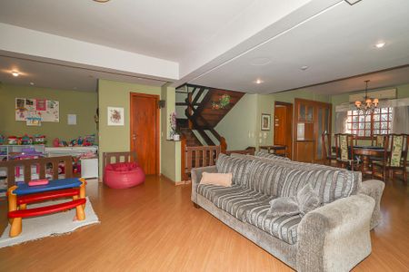 Casa de condomínio à venda com 306m², 5 quartos e 4 vagasSala 2