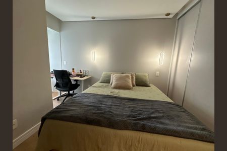 Apartamento à venda com 80m², 2 quartos e 2 vagasSuíte 1