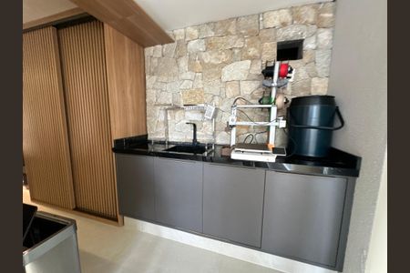 Apartamento à venda com 80m², 2 quartos e 2 vagasÁrea de Serviço