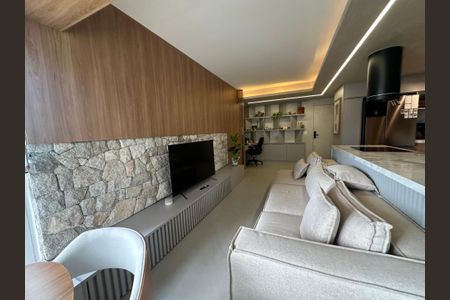 Apartamento à venda com 80m², 2 quartos e 2 vagasSala